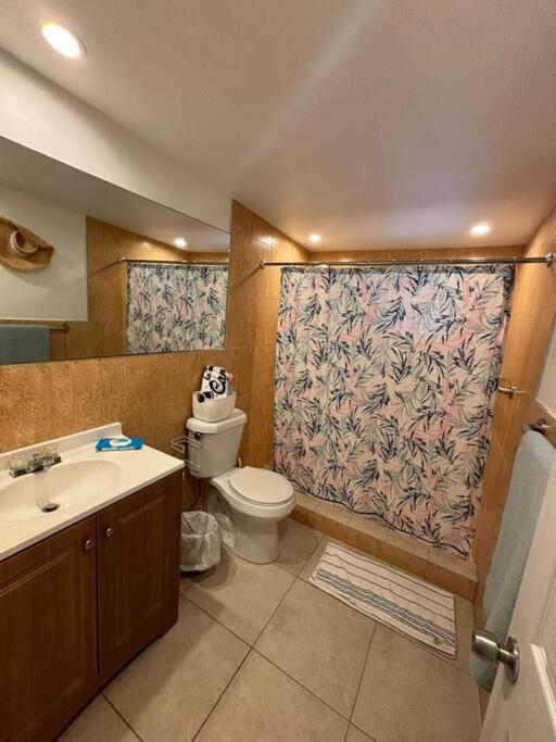Quiet & Centrally Located House - Private Parking, Laundry And Storage For Luggage Miami Luaran gambar