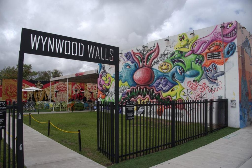 Quiet & Centrally Located House - Private Parking, Laundry And Storage For Luggage Miami Luaran gambar